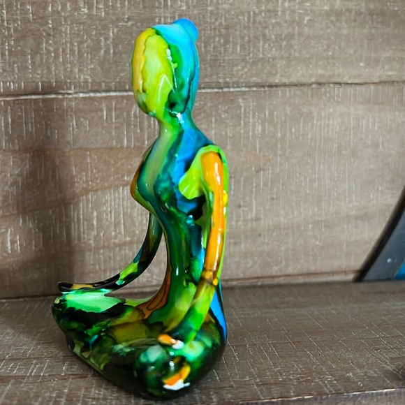 HANDCRAFTED Ceramic Painted Yoga Pose Figurines (Set of 2) - Picture 10 of 14
